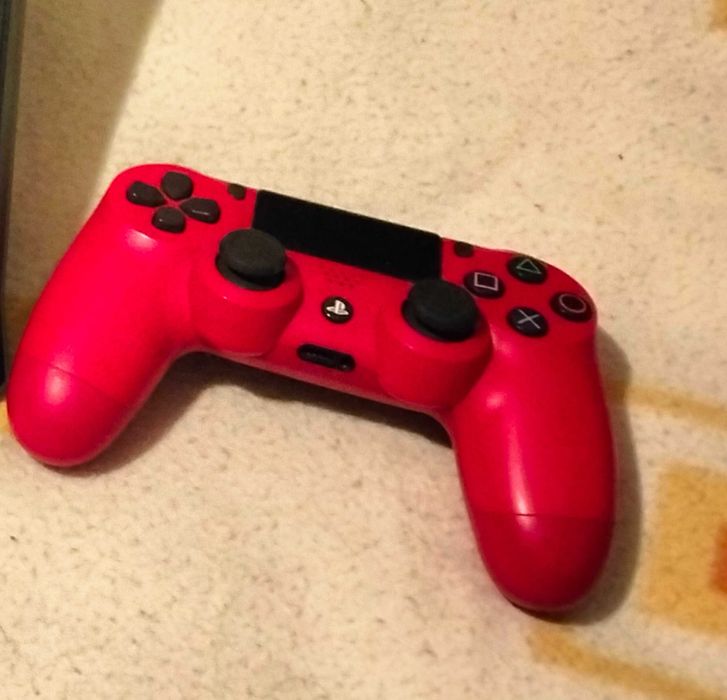 Comando ps4 usado em boas condições