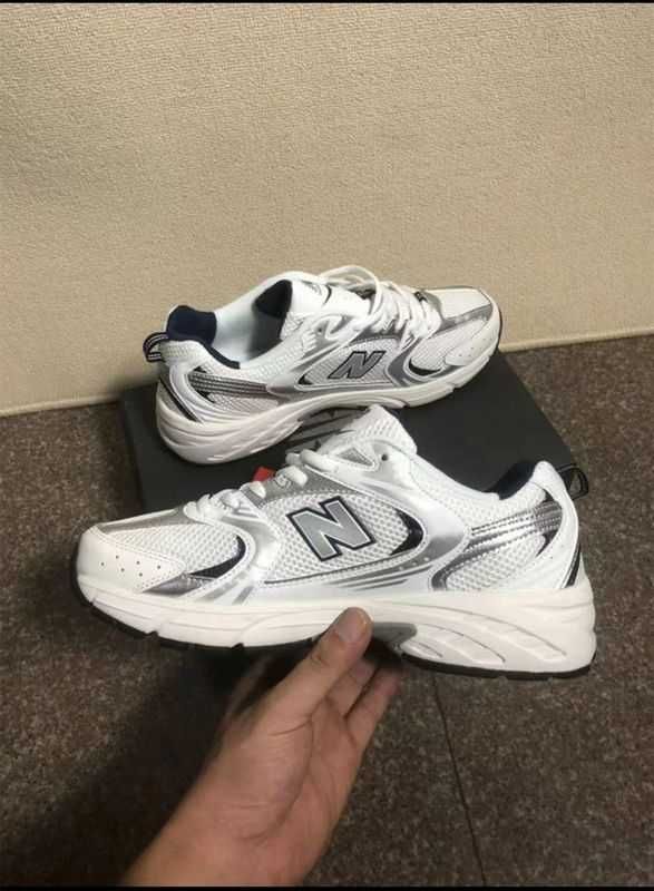 "Buty Sportowe Damskie" New Balance MR530SG UnisexTrampki 43