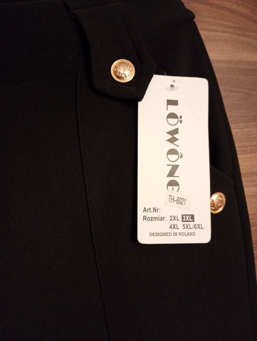 Damskie spodnie ocieplane, czarne, nowe