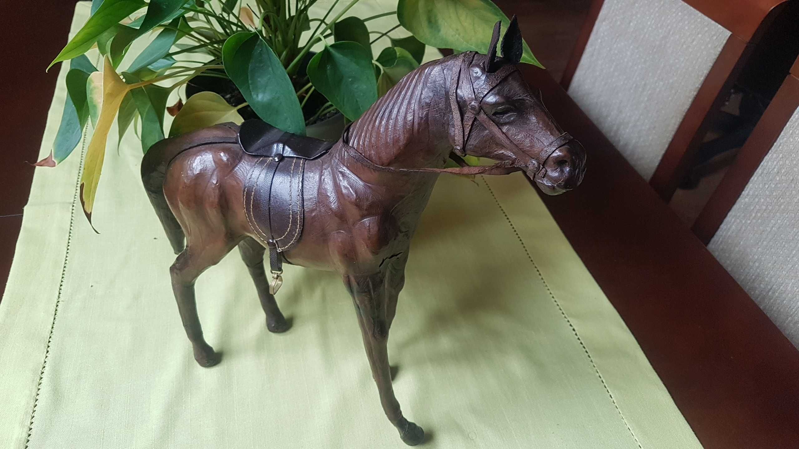 Antyk stary koń figurka rzeżba z prawdziwej skóry i drewna Racibórz