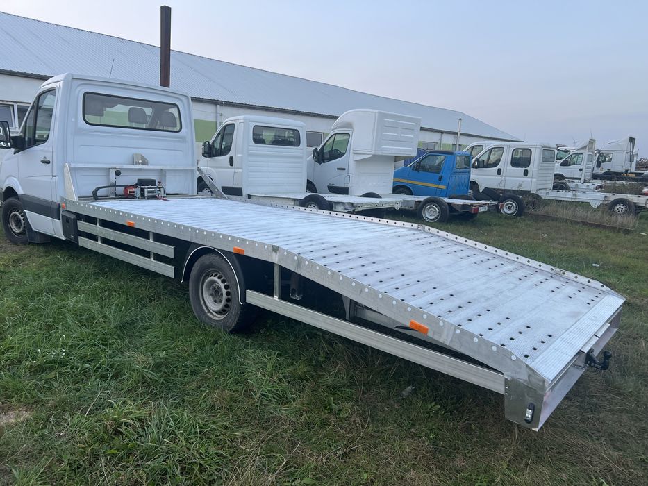 Zabudowa auto-laweta alu panel gotowe na placu