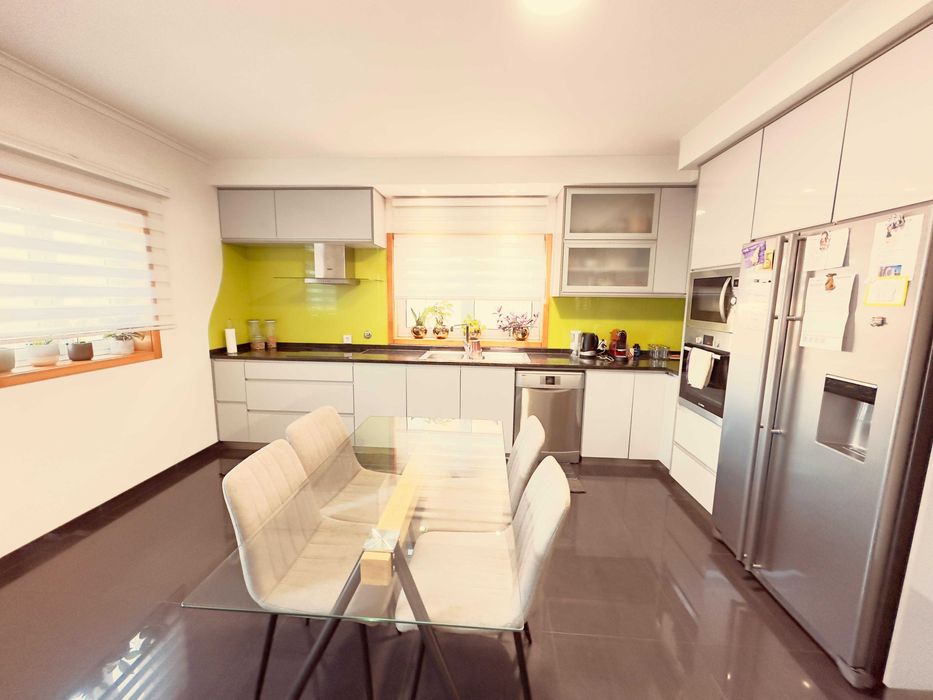 Moradia T3+1 Fornos – pronta a habitar