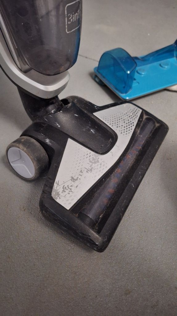 Odkurzacz pionowy philips PowerPro Aqua