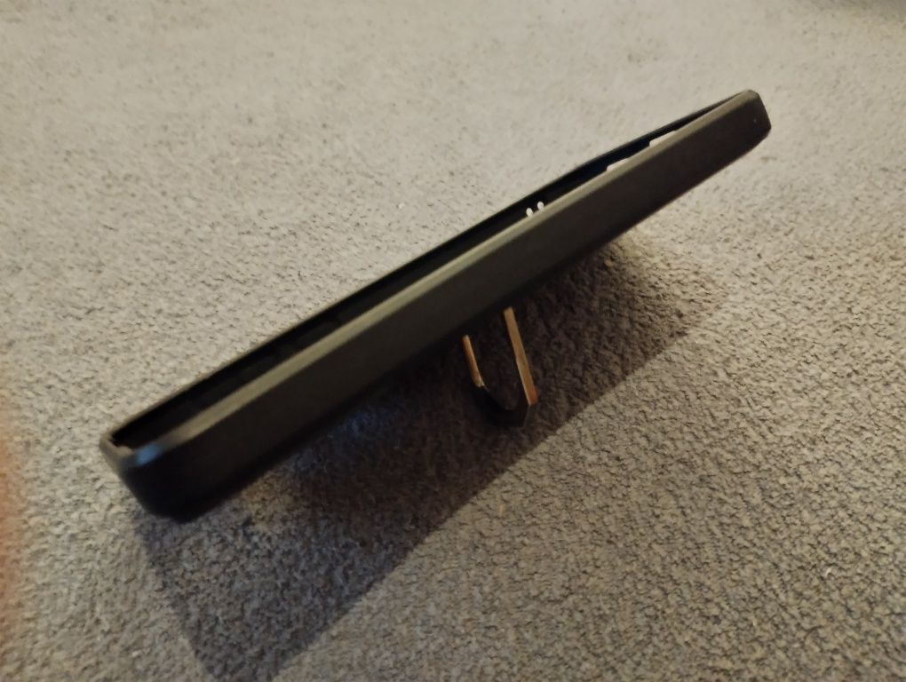 Etui Pancerne Motorola E13