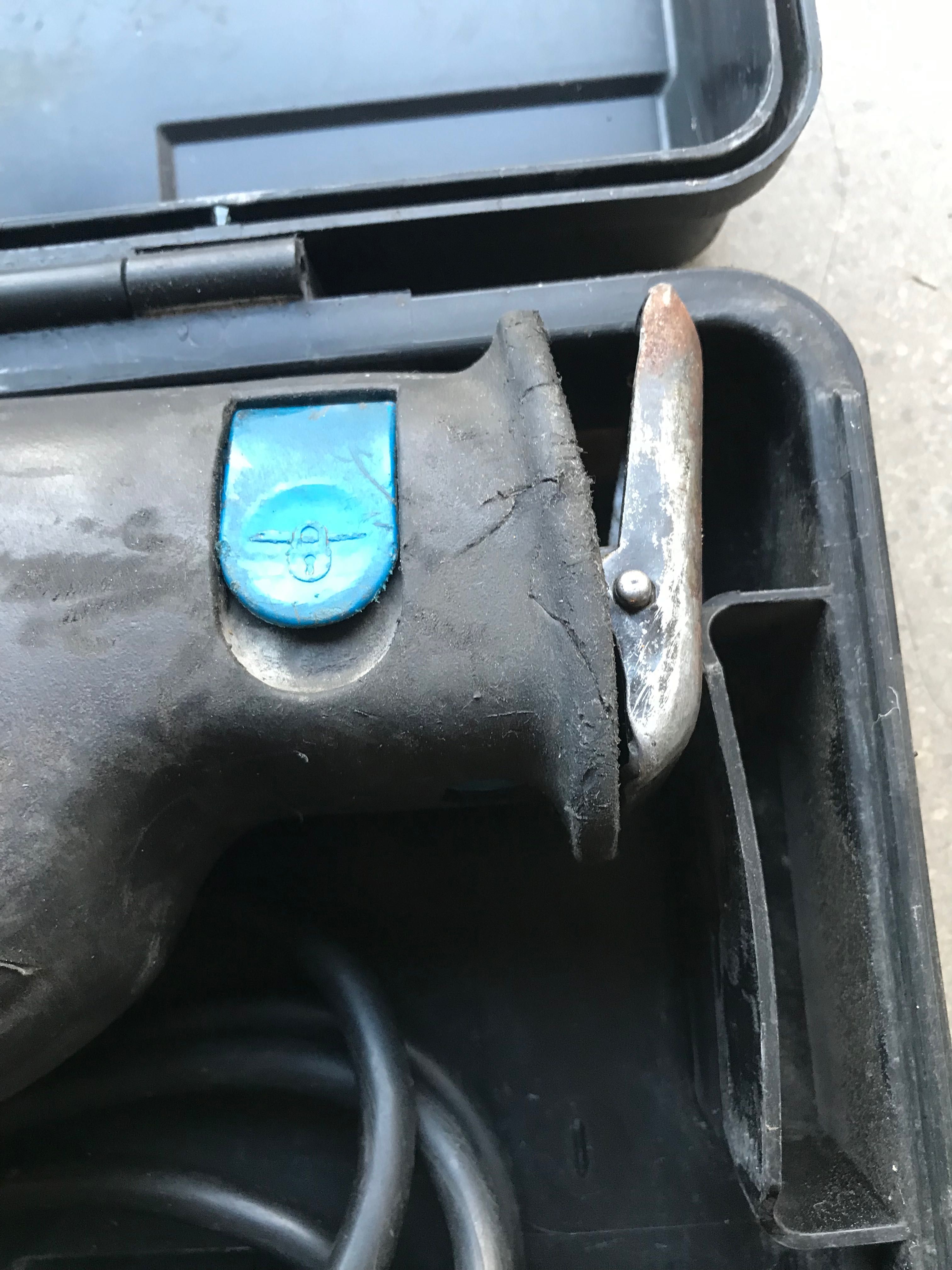 Piła szablasta Elu DeWolt 1025W