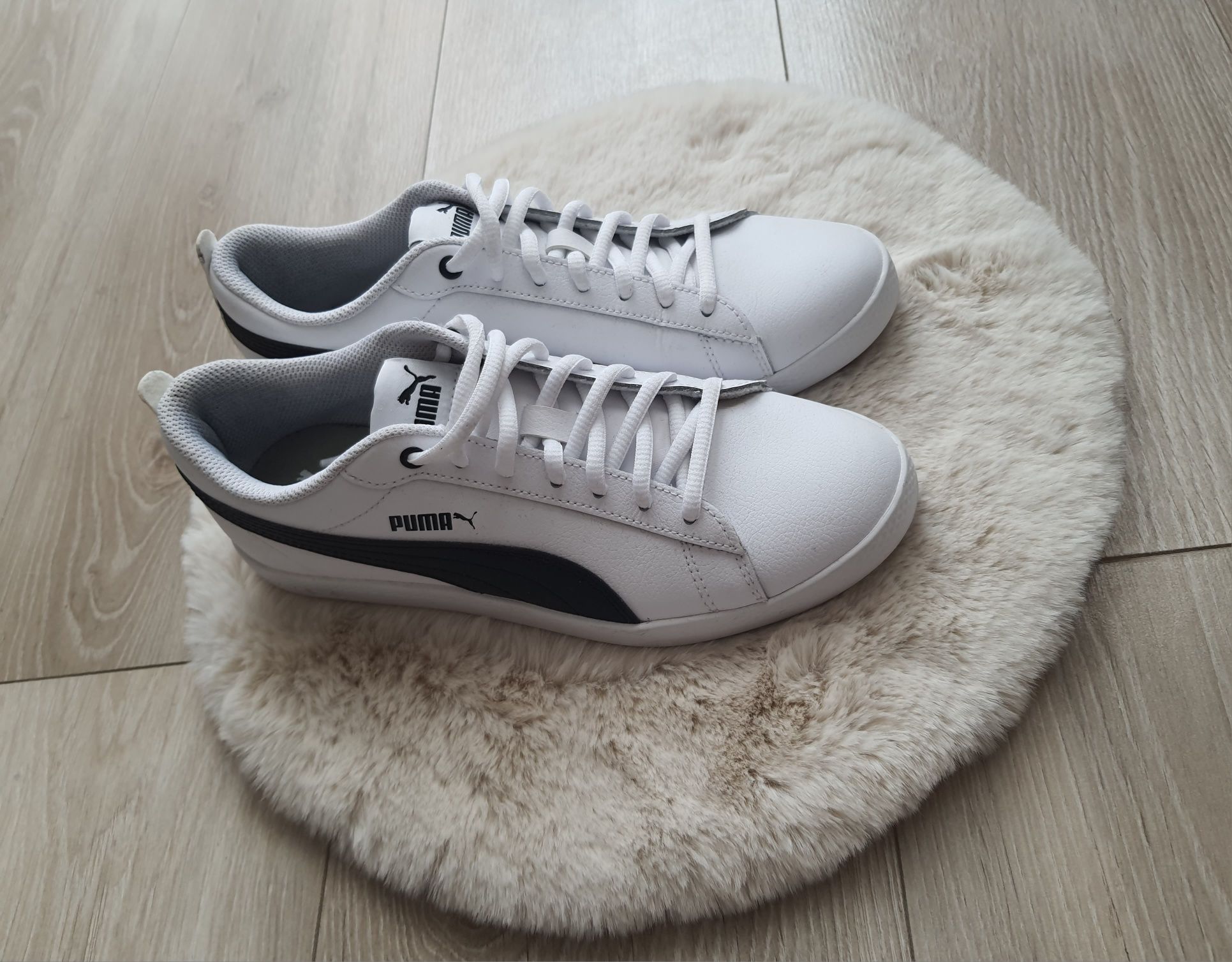 Białe sneakersy Puma 37.5 cm