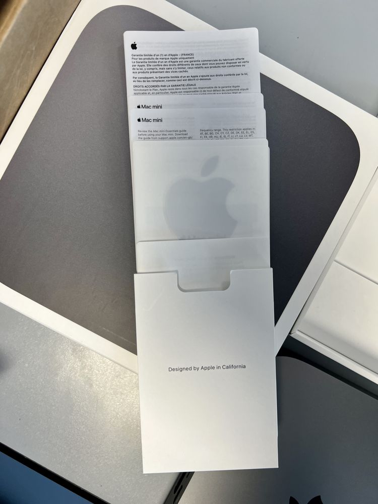Mac Mini A1993 Intel Core I7 6 rdzeni 3,2Ghz, 32Gb RAM DDR4 Idealny