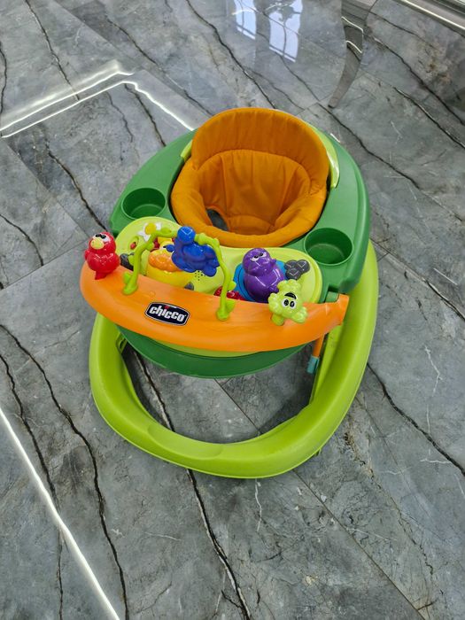 Chodzik do nauki chodzenia