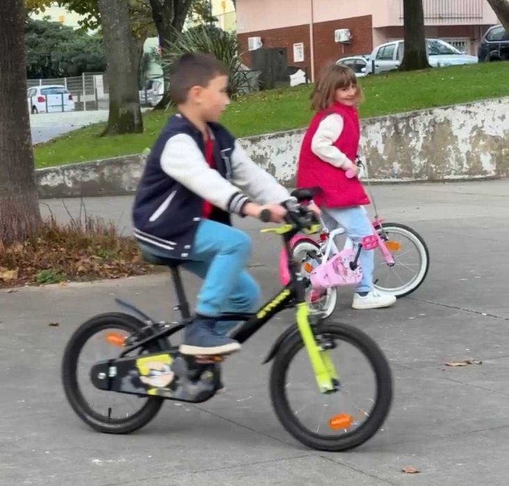 bicicleta para menino, de 3 a 5 anos