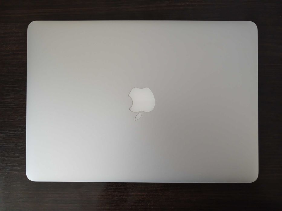Macbook air i7/4/128