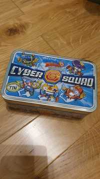 SuperZings 2, Cyber Squad, metalizowane pudełko i 4 figurek, zestaw