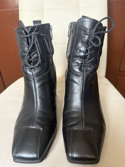 Ботинки кожаные  на флисе женские