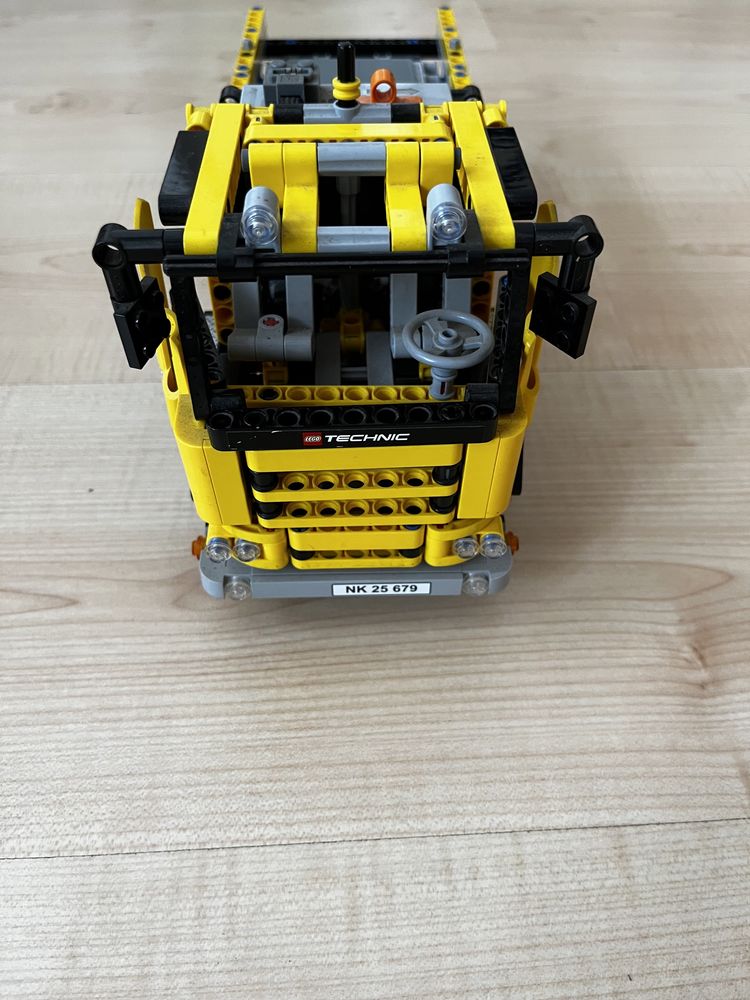 Ciężarówka Lego Technic 8292