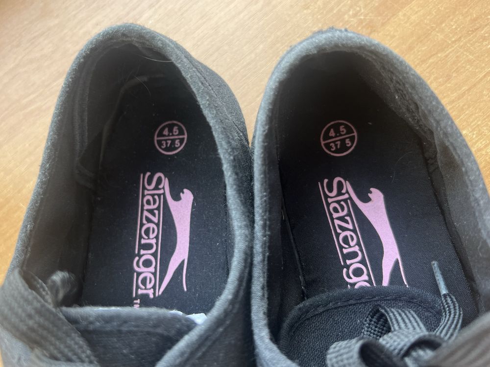 Чорні кеди Slazenger