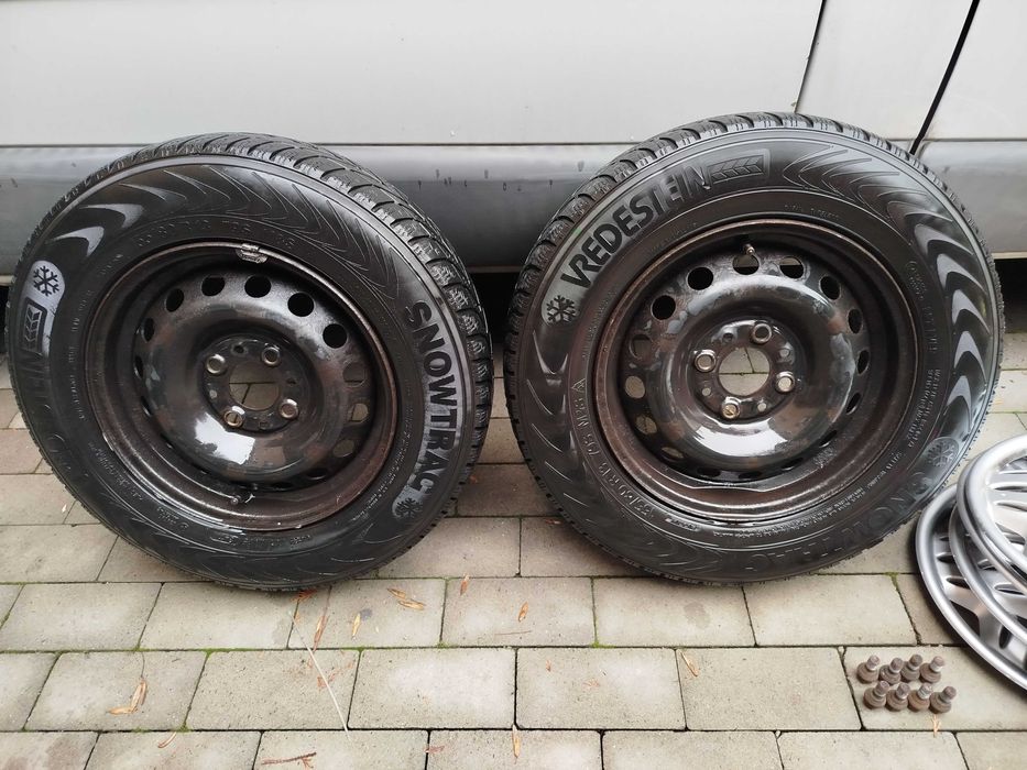 koła: felgi 13'' 4x98 Fiat + opony zimowe 155/80 R13 + kołpaki + śruby