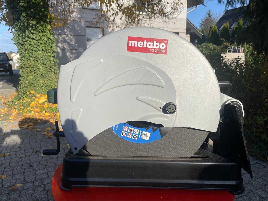 METABO przecinarka do metalu CS23-355 z tarczą