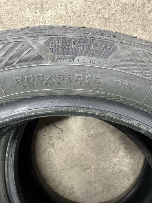Резина  Шины 2 шт Лето 205/55 r16 GoodYear