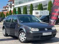 Volkswagen Golf 1.6LPG**Super stan**Nowy rozrząd**Szyberdach**Zamiana*