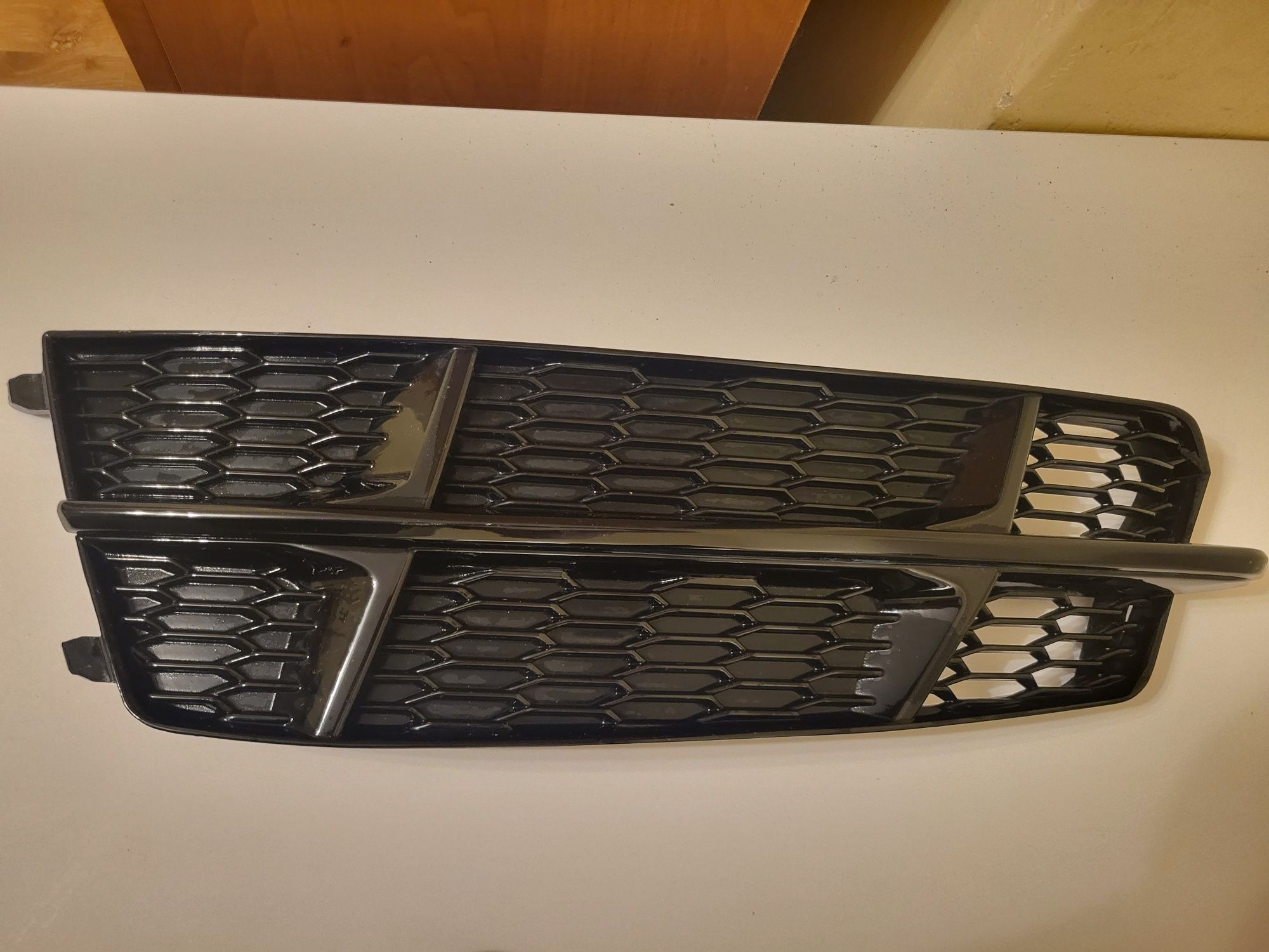 Kratka zderzaka AUDI A6 C7 4G FL S-LINE PRAWA