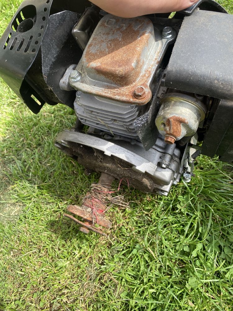 Silnik briggs 850 e series 875 thorx ohv