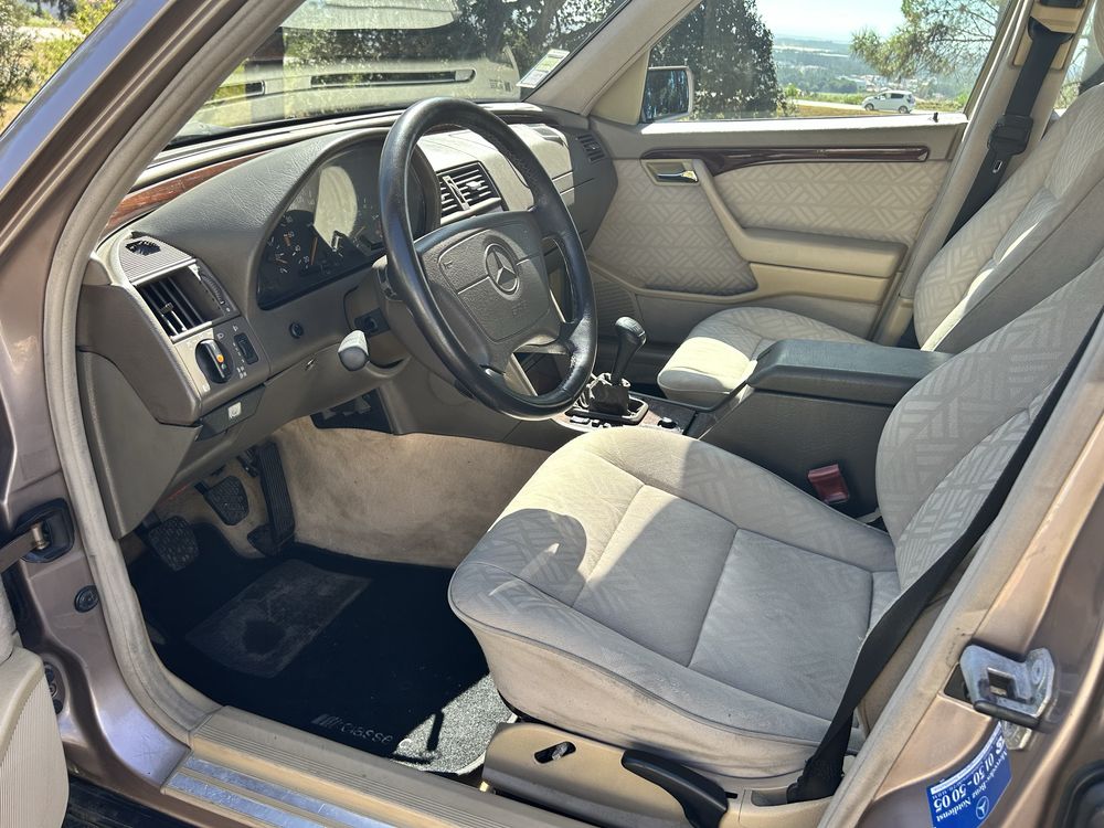 Mercedes-Benz C220D Elegance
