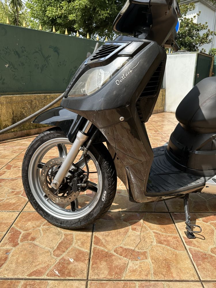 Mota KeeWay Outlook 125cc