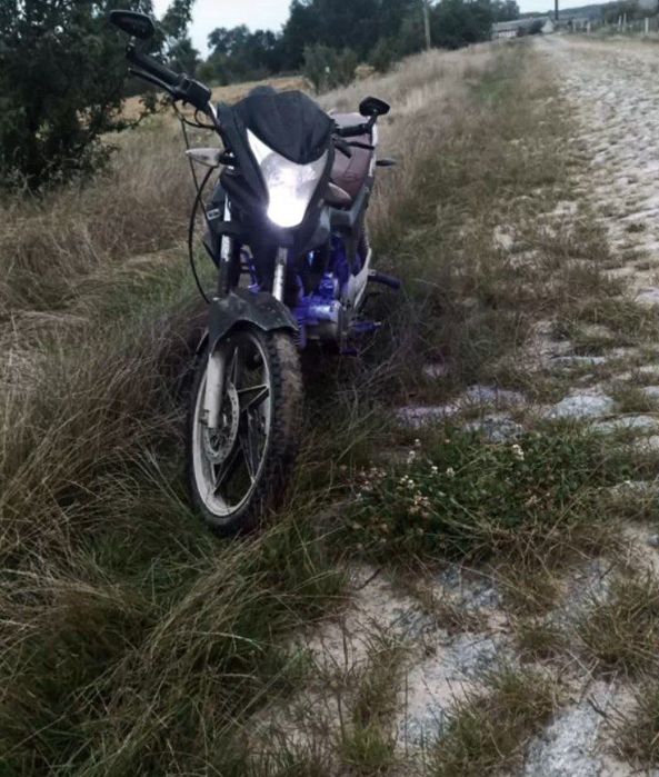 Продам мотоцикл Viper zs200n