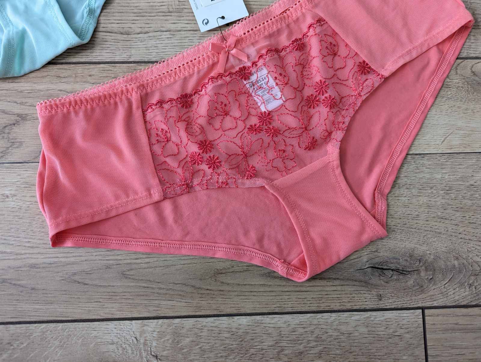 Женское бельё Marks & Spencer