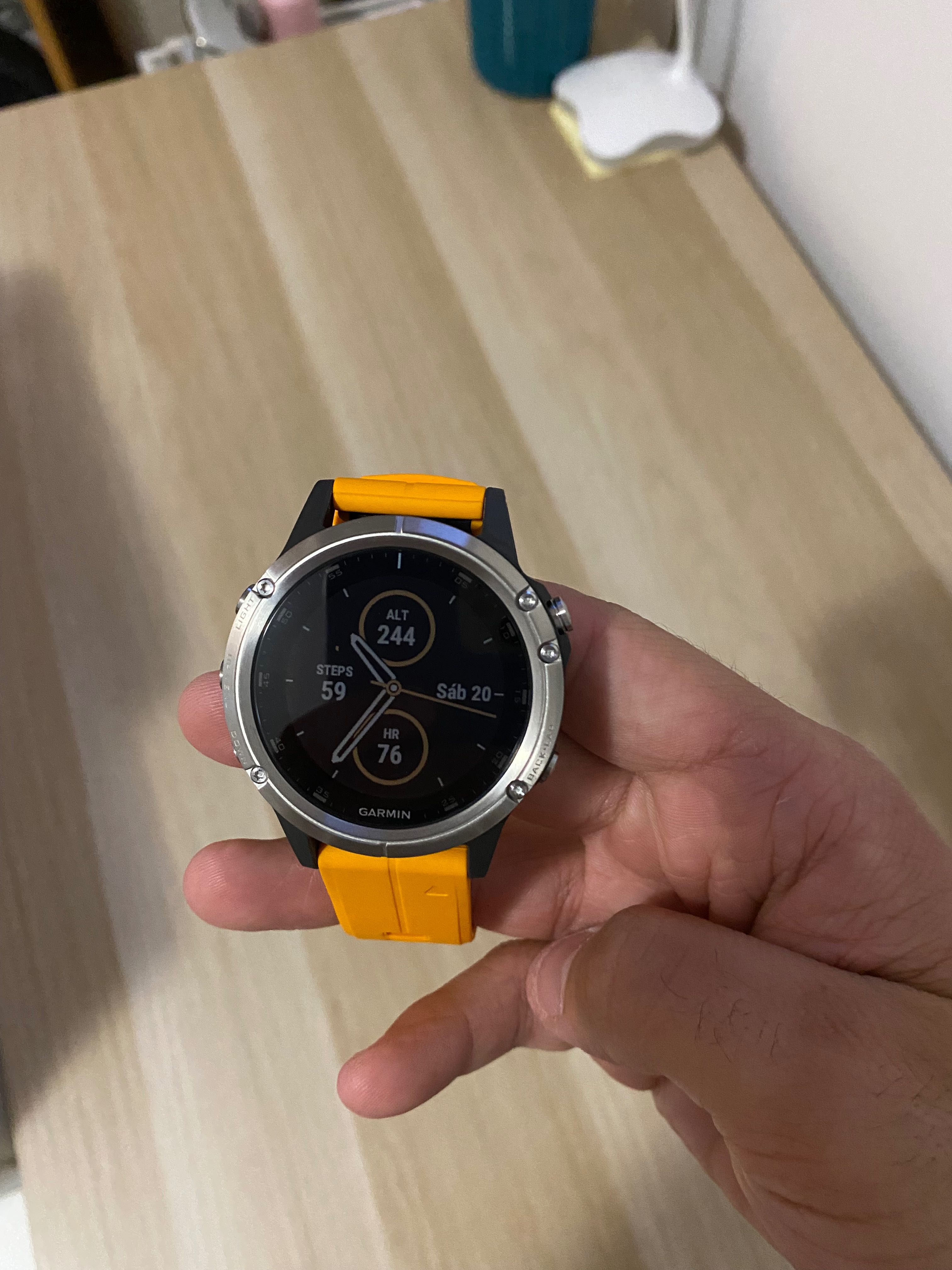 OPORTUNIDADE- Garmin Fenix 5plus sapphire titanium       GARANTIA 2026