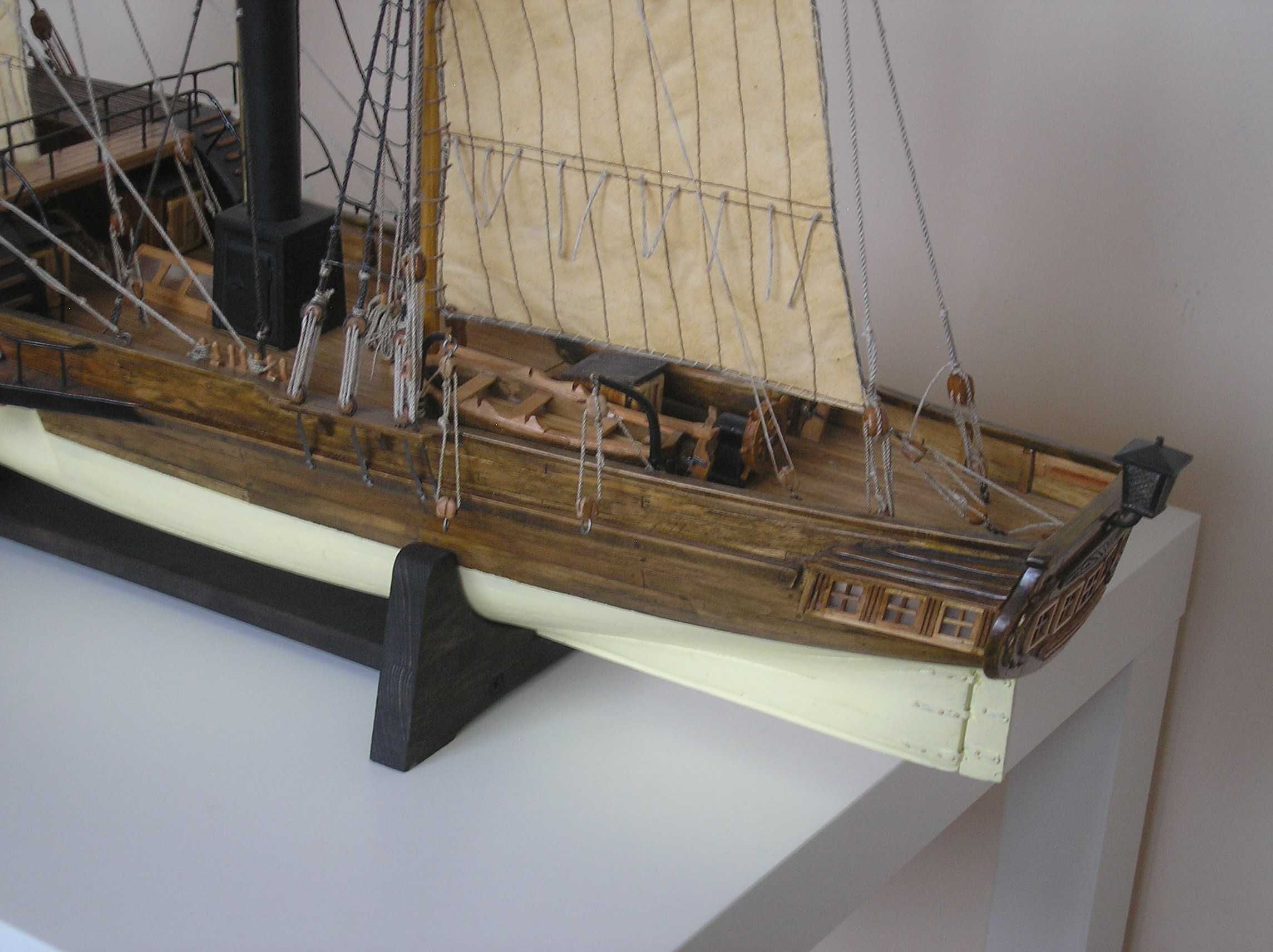 Model duńskiego  statku parowo -żaglowego
