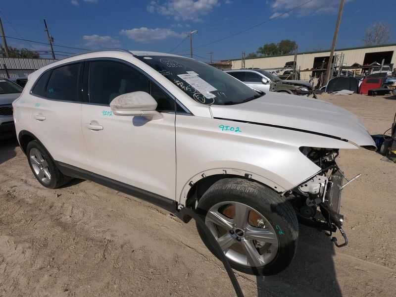 lincoln mkc 2015 2020 комплект бампер взборі решітка емблема  губа