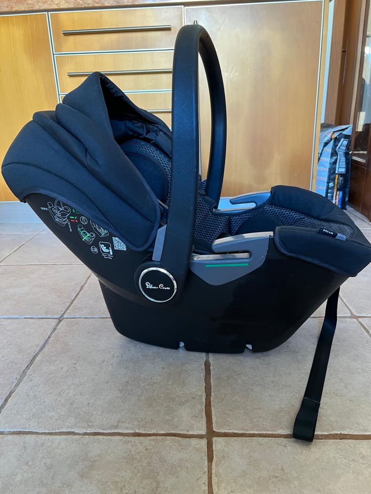 Cadeira de bebe com pé isofix incluido (usado)