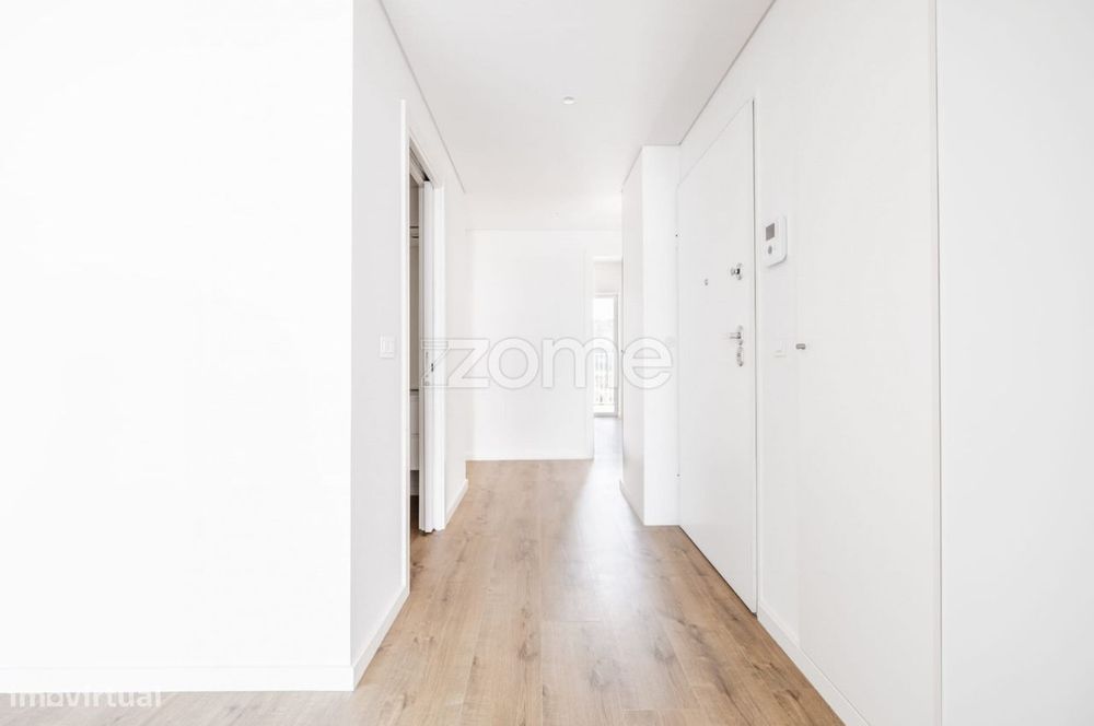Apartamento T3 R/C Novo, Condomínio Colina do Outeiro, Seixal