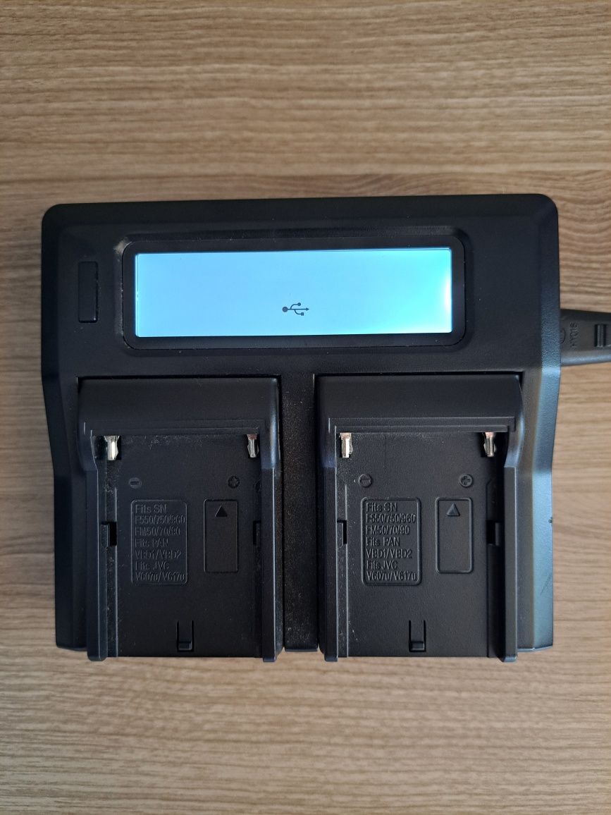 Carregador Baterias NP-F Baxxtar Dual LCD