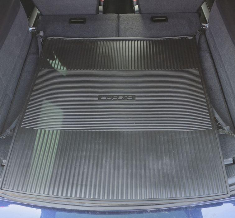 Оригінальний коврик багажника Skoda Superb 3T9061190B