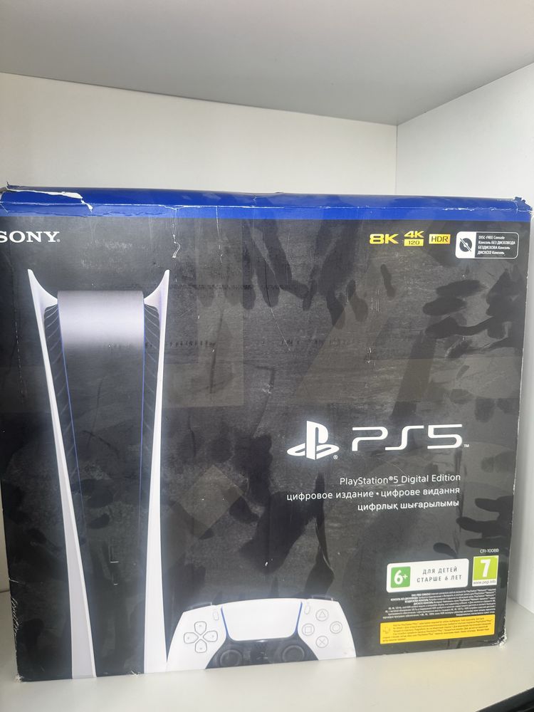 Продам Sony PlayStation 5