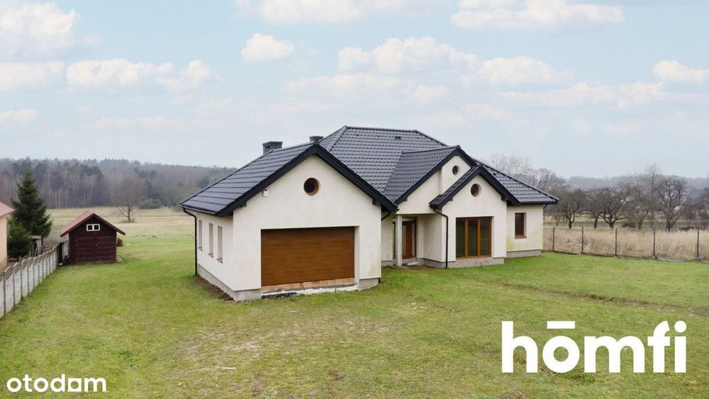 Piękny Przestronny Dom Z Bardzo Dużą Działką