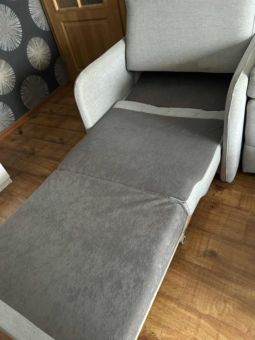 Fotel rozkladany szary