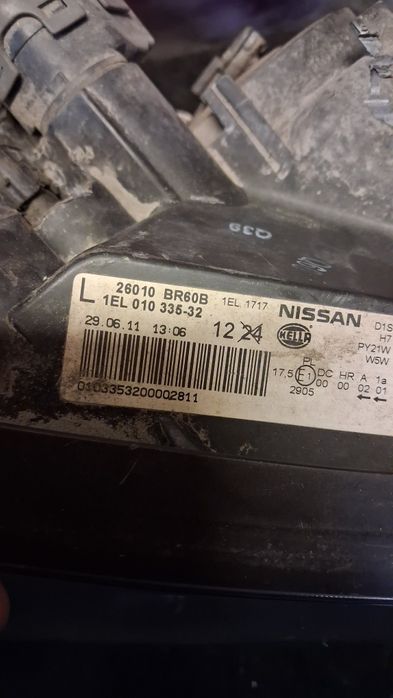 Передня права фара Nissan Qashqai j10 рестайлинг ксенон