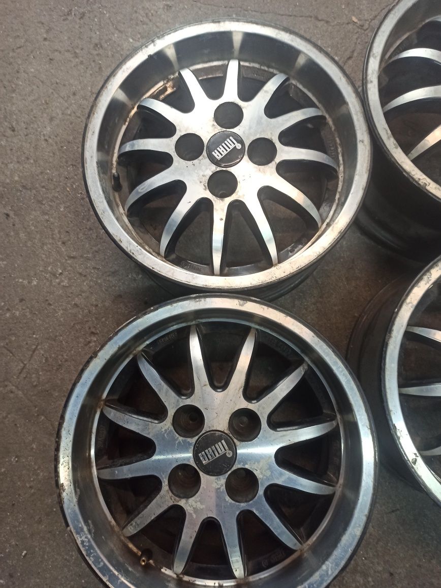 Felgi aluminiowe Intar 4x100 7J15H2 ET 38 4sztuki