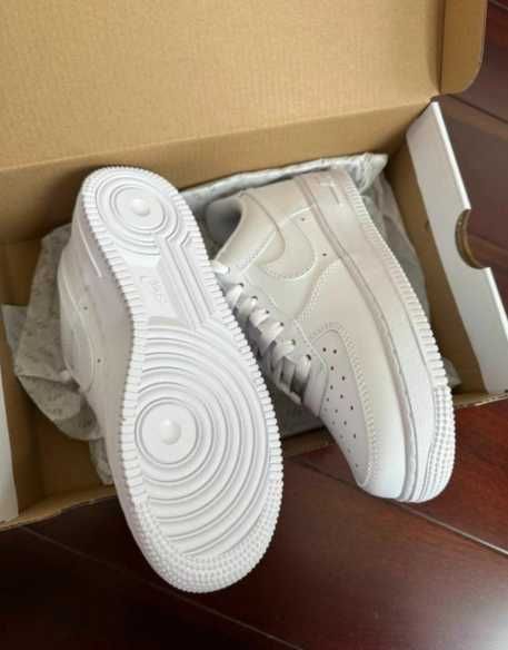 Nike Air Force 1 Low '07 White39