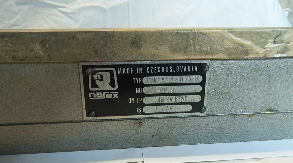 Stół magnetyczny NAREX NOWY OKAZJA 200x630
