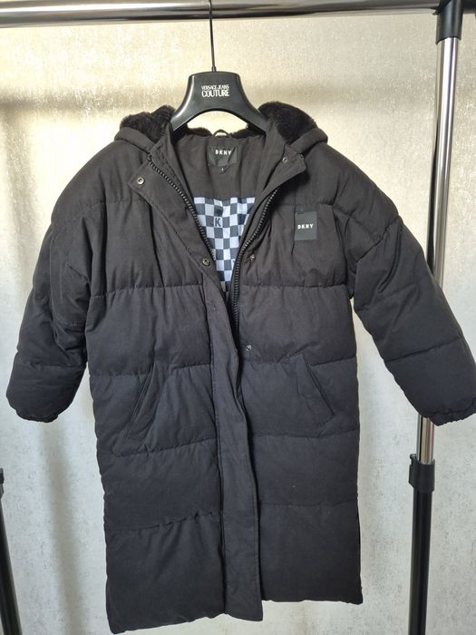 Зимове пальто DKNY  на 8р  куртка зимова  подовжена на дівчинку на хло