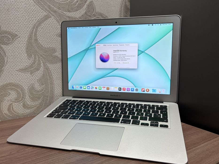 Apple MacBook Air 13 a1466 i5/4gb/128gb ноутбук