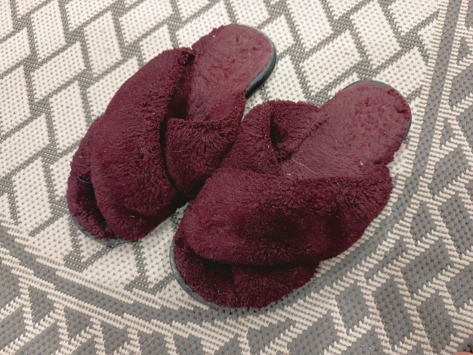 Тапочки пухнасті 37-38 р стелька 24 см