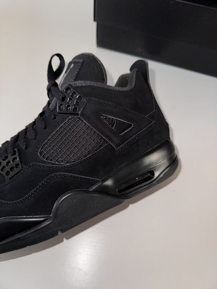 Air Jordan 4 Retro "Black Cat 2020" sneakers