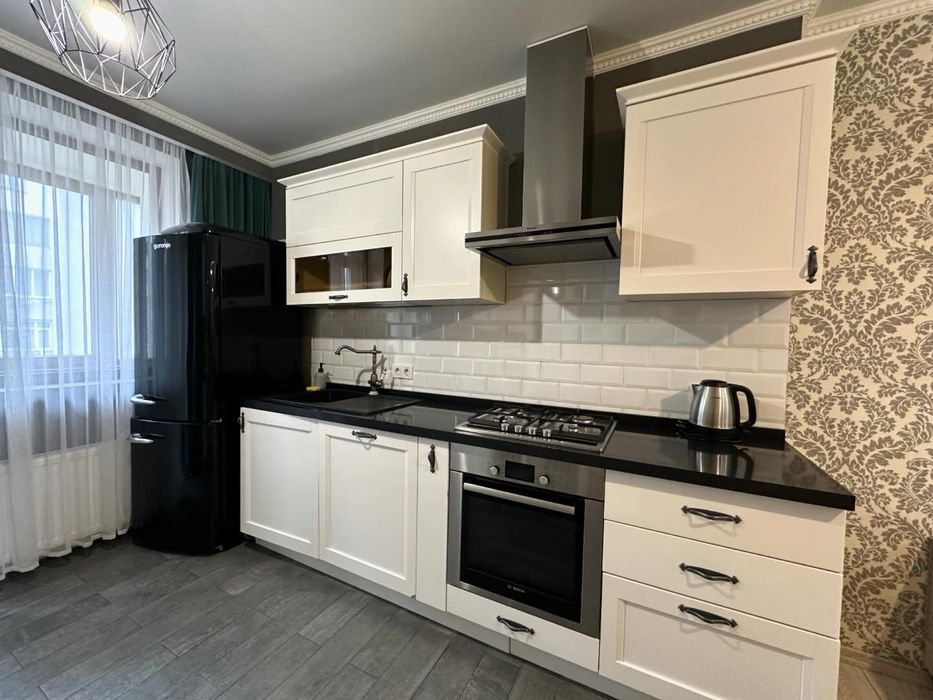 Добротная 1к в ЖК Академгородок