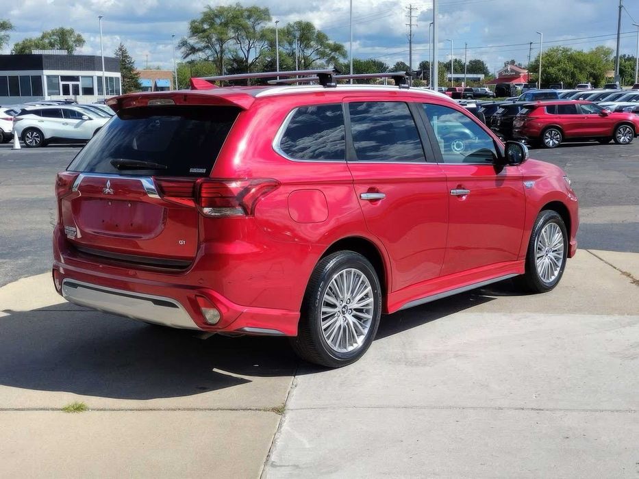 Mitsubishi Outlander Hybrid Plug-in GT S-AWC      2020