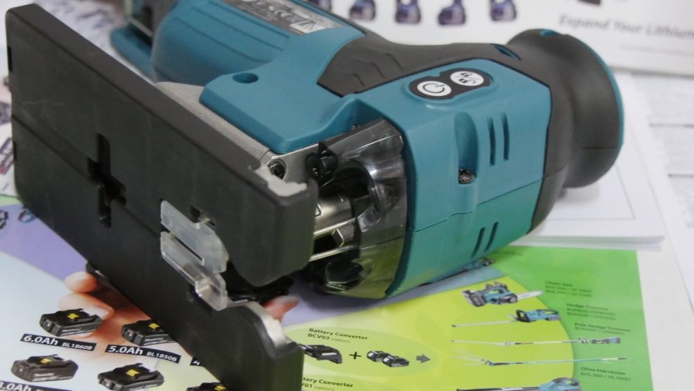 Wyrzynarka MAKITA DJV 181 bezszczotkowa 18v bez bateria ladowarka