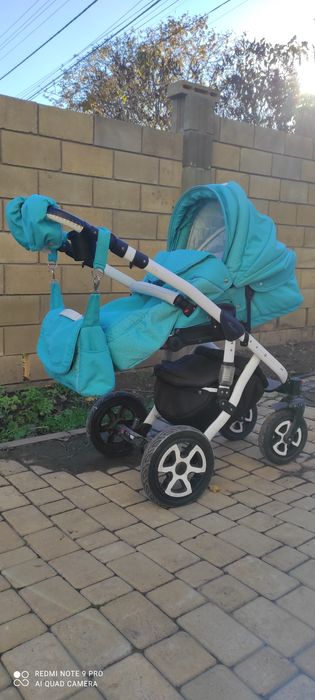 Продам  детскую коляску 2 в 1 Adamex Bair